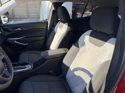 2024 Chevrolet Trax FWD 4dr LS