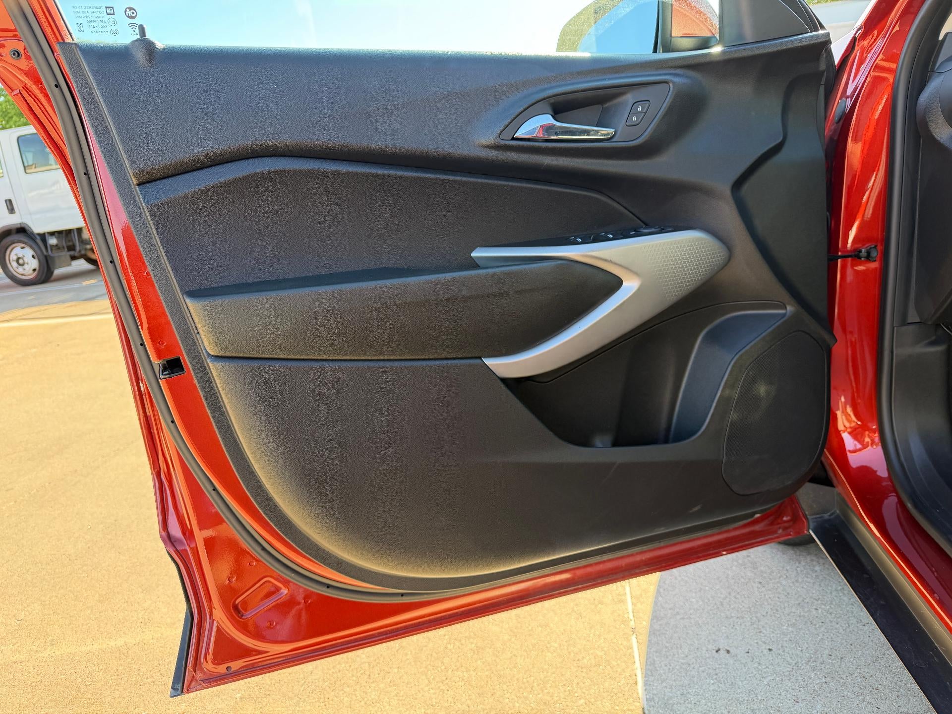 2024 Chevrolet Trax FWD 4dr LS