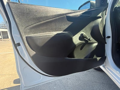 2022 Chevrolet Spark 4dr HB CVT LS