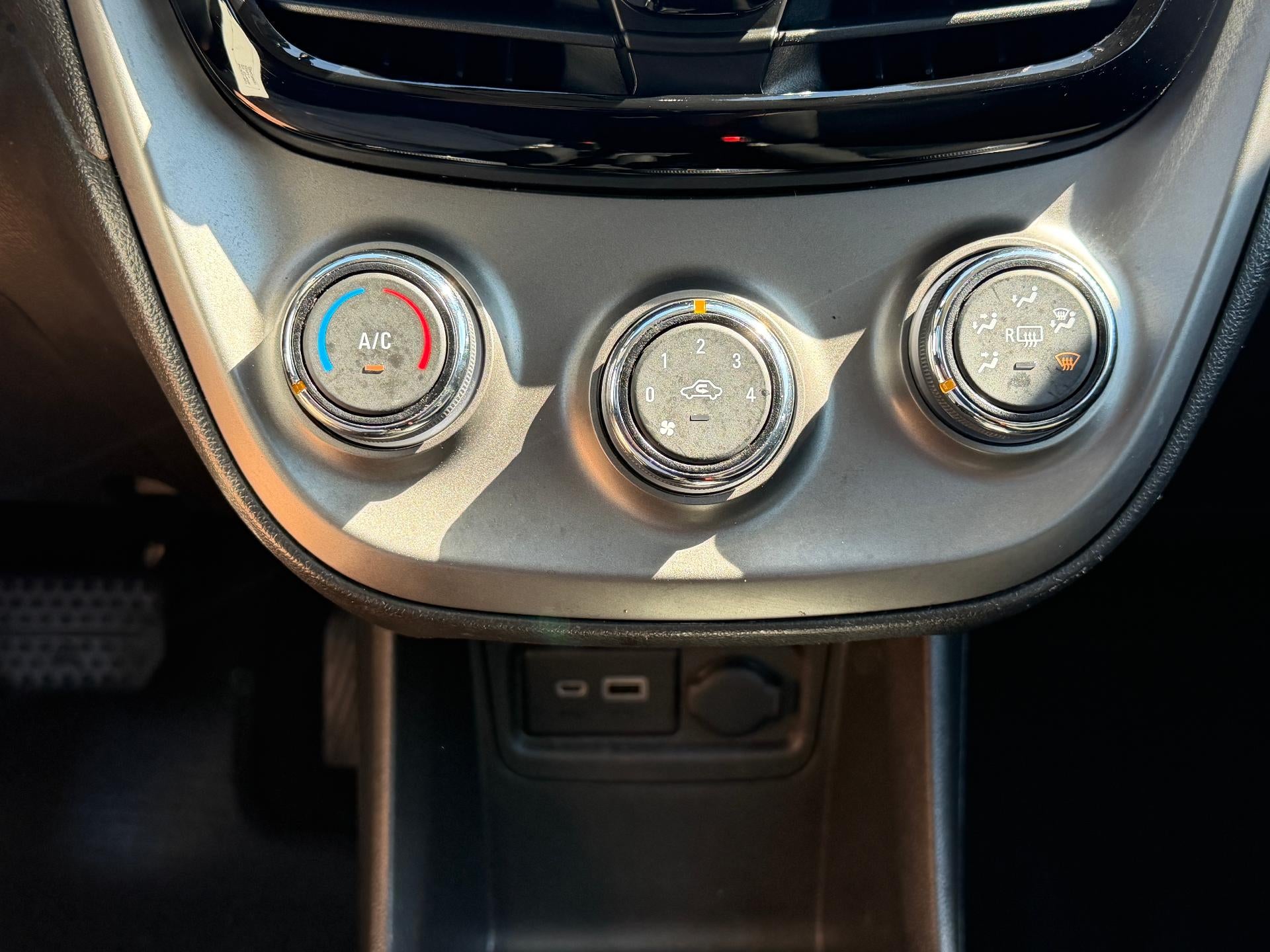 2022 Chevrolet Spark 4dr HB CVT LS