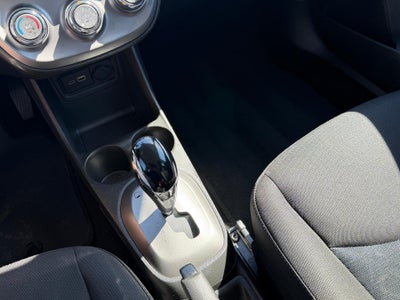 2022 Chevrolet Spark 4dr HB CVT LS
