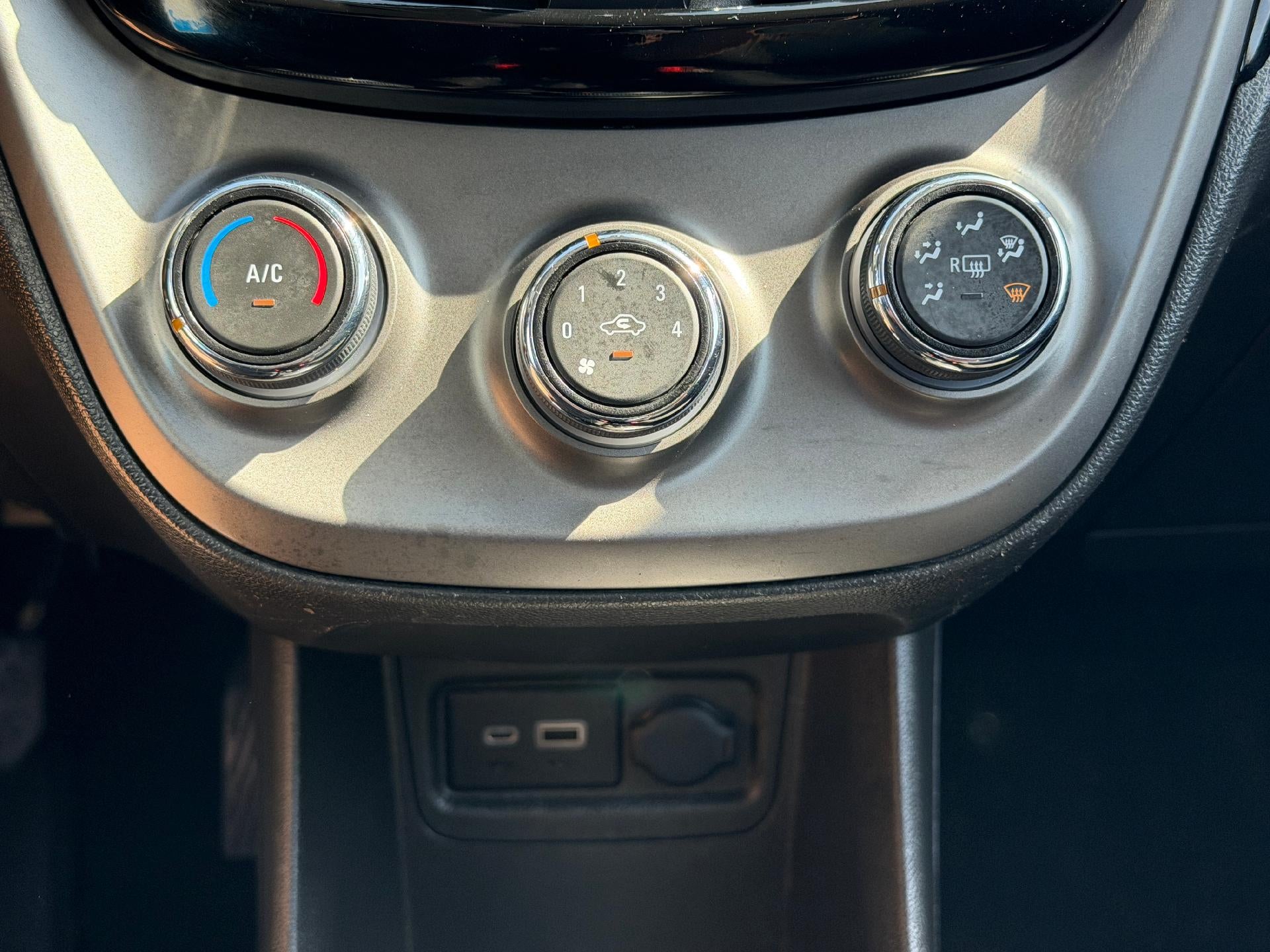 2022 Chevrolet Spark 4dr HB CVT 1LT